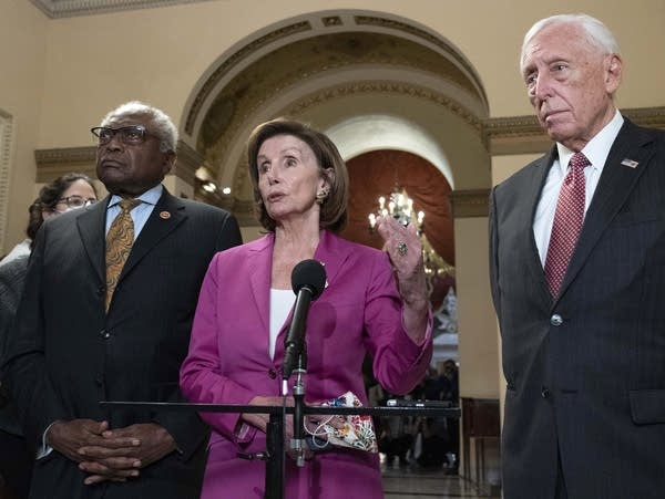 Politicians speak at the U.S. Capitol