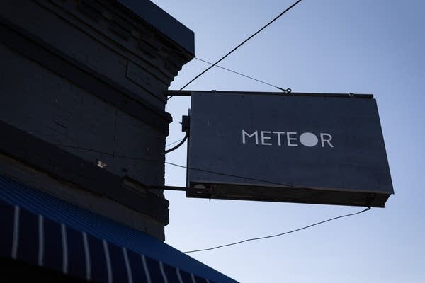 A sign reading METEOR